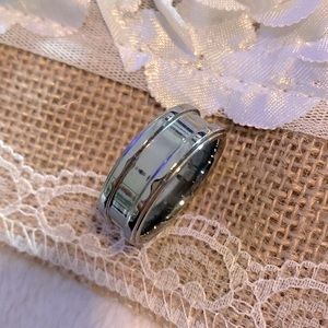 Like New EUC Mens Tungsten Stainless Steel Band